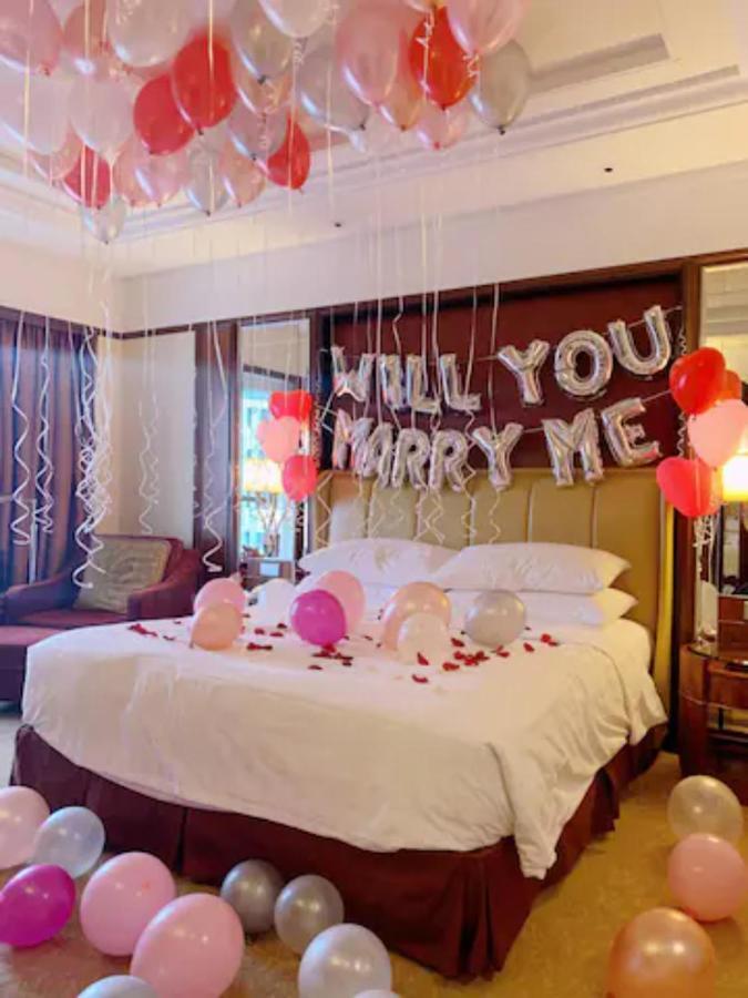 Fantasy Funland Retreat By The Only Bnb Tanjung Tokong Esterno foto